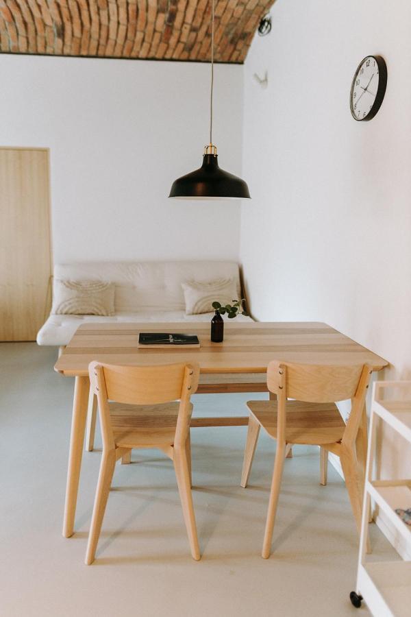 Apartmany Starak V Historickem Centru Znojma ซนอยโม ภายนอก รูปภาพ